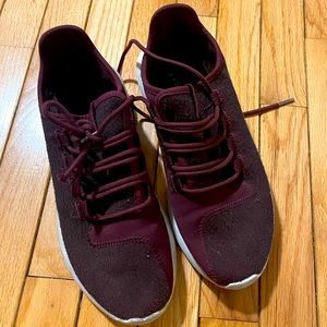 Adidas sneakers size 8